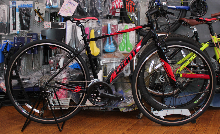 GIANTの2021年モデル<br>CROSTARが入荷いたしました。