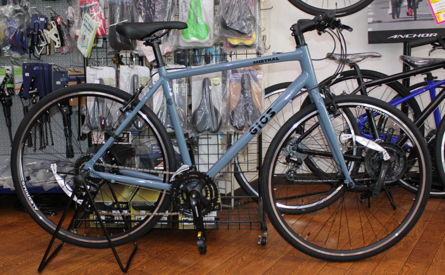GIOSのクロスバイク<br>MISTRAL ALEXが入荷いたしました。